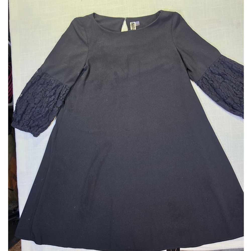 Julian Taylor New York Black Lace Bell Sleeve Shift Dress Womens Size 10